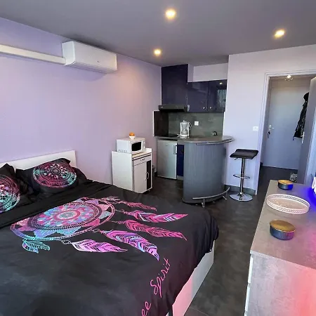 Studio Naturiste A Cap D'agde, Belle Terrasse, Parking Prive - Fr-1-249a-38 شقة *